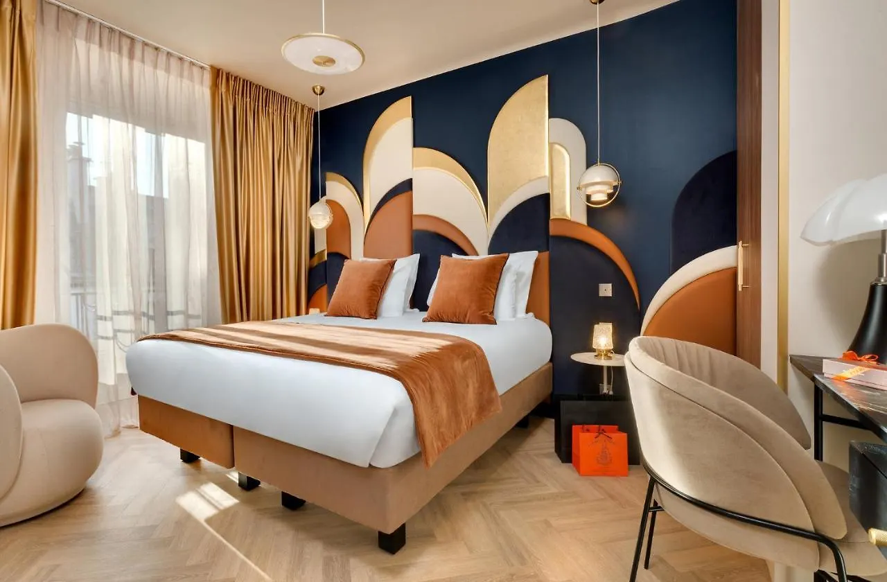 Hotel Royal Fromentin Parigi