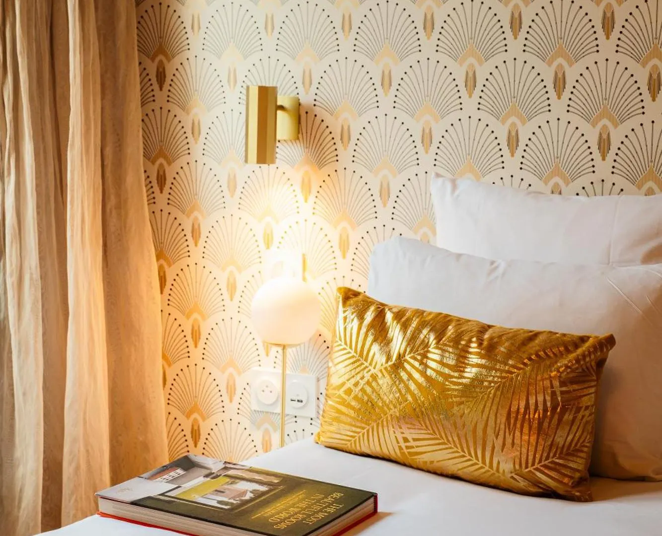 Hotel Royal Fromentin Parigi 4*,  Francia