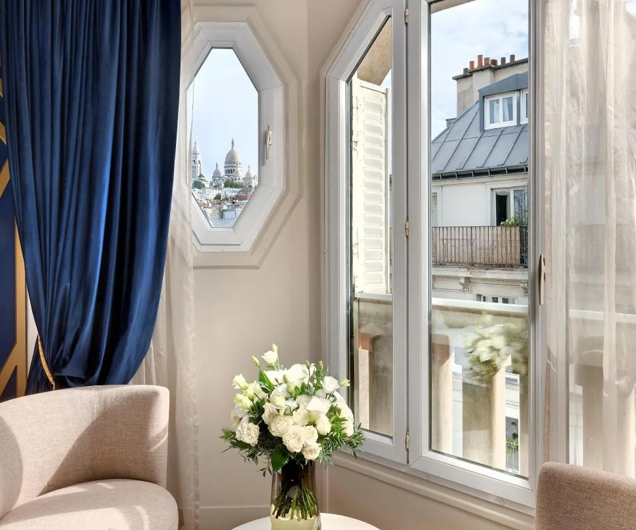 Artemisia Montmartre Hotel Paris